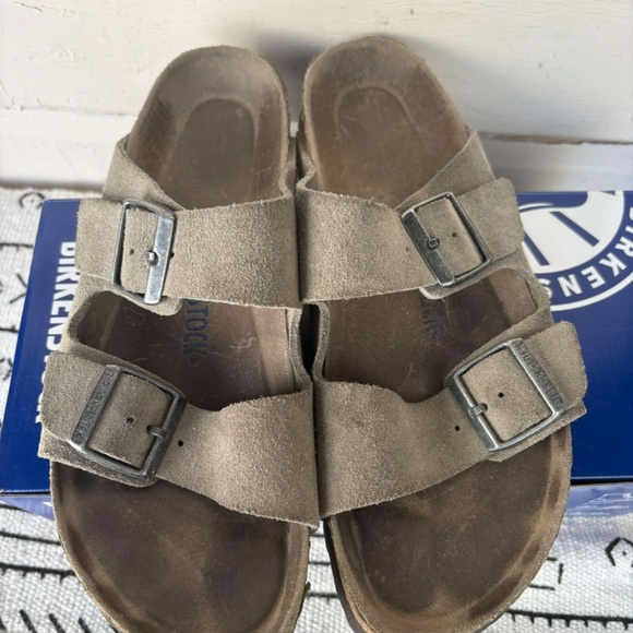 BIRKENSTOCK Women's Stone Suede Leather Arizona Sandals w/Soft Footbed Sz 9/40 - Picture 5 of 10